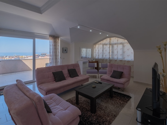 With Sea View Penthouse In The Central Alanya