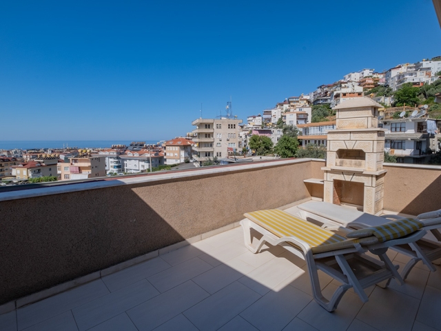 With Sea View Penthouse In The Central Alanya